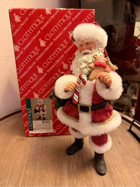 Clothtique Possible Dreams Santa Sweets figurine Item #805714